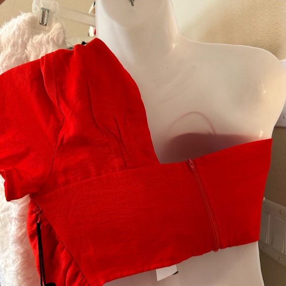 Top red - Picture 4 of 4